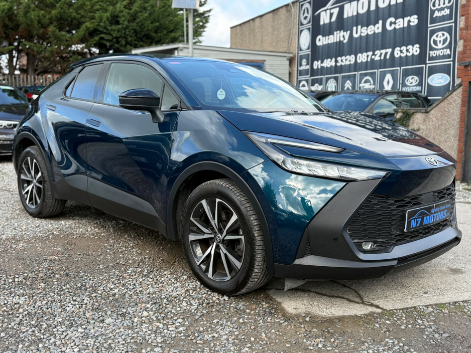 2024 Toyota C-HR For Sale Images