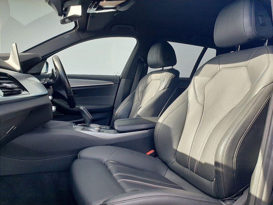 BMW 5 Series 520d M Sport — thumbnail 7