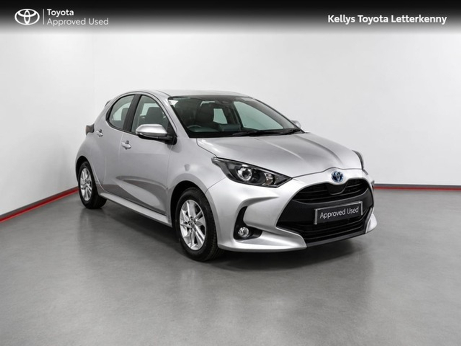 Toyota Yaris YARIS 1.5 HYBRID LUNA #49