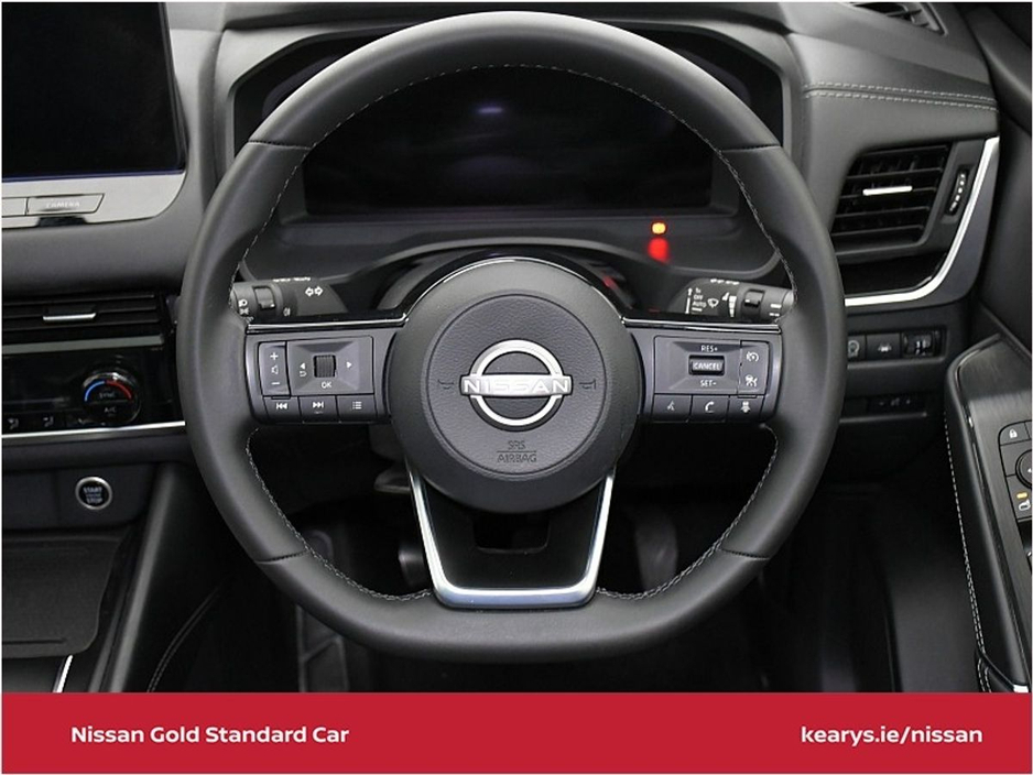 Nissan Qashqai 1.3 PET MILD HYBRID SV PREMIUM - 1 OWNER WITH A FULL SERVICE HISTORY — thumbnail 23