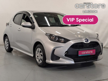 Toyota Yaris 1.5 Hybrid auto