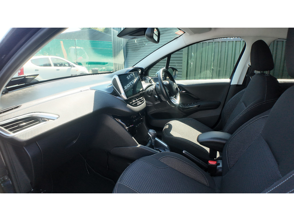 2019 Peugeot 208 1.2L Petrol For Sale Images