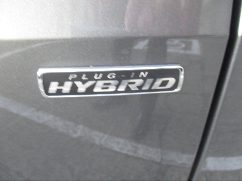 2026 Ford Grand Tourneo Connect 1.5L Petrol Plug-in Hybrid For Sale Images