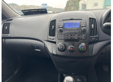 2011 Hyundai i30 1.6L Diesel For Sale Images