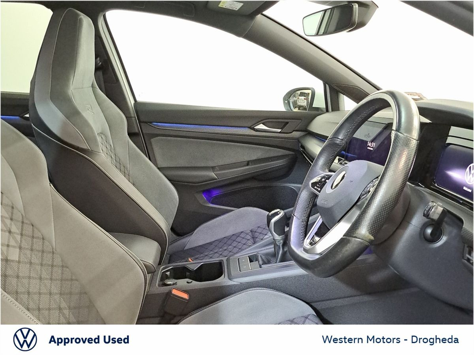 Volkswagen Golf 2.0 TDI 150HP R-Line — thumbnail 19