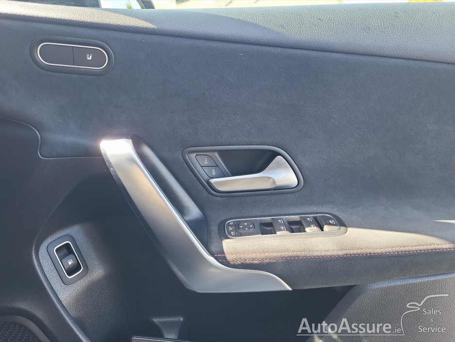 2022 Mercedes-Benz A Class 1.3L Hybrid For Sale Images