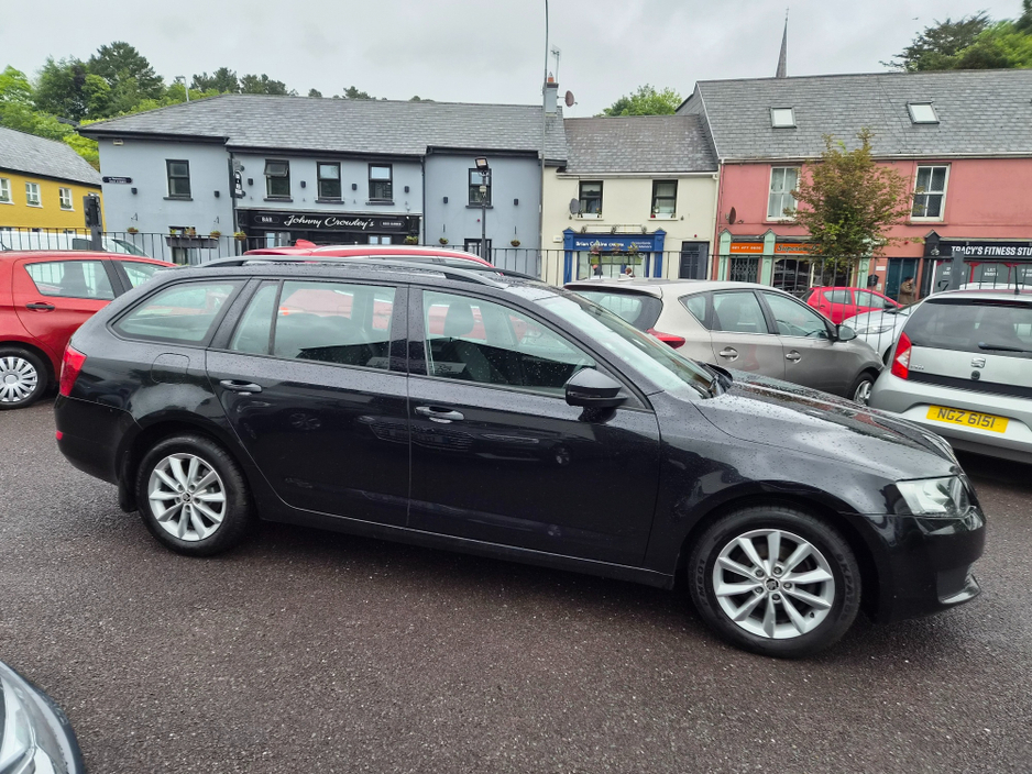 2017 Skoda Octavia 1.6L Diesel For Sale Images