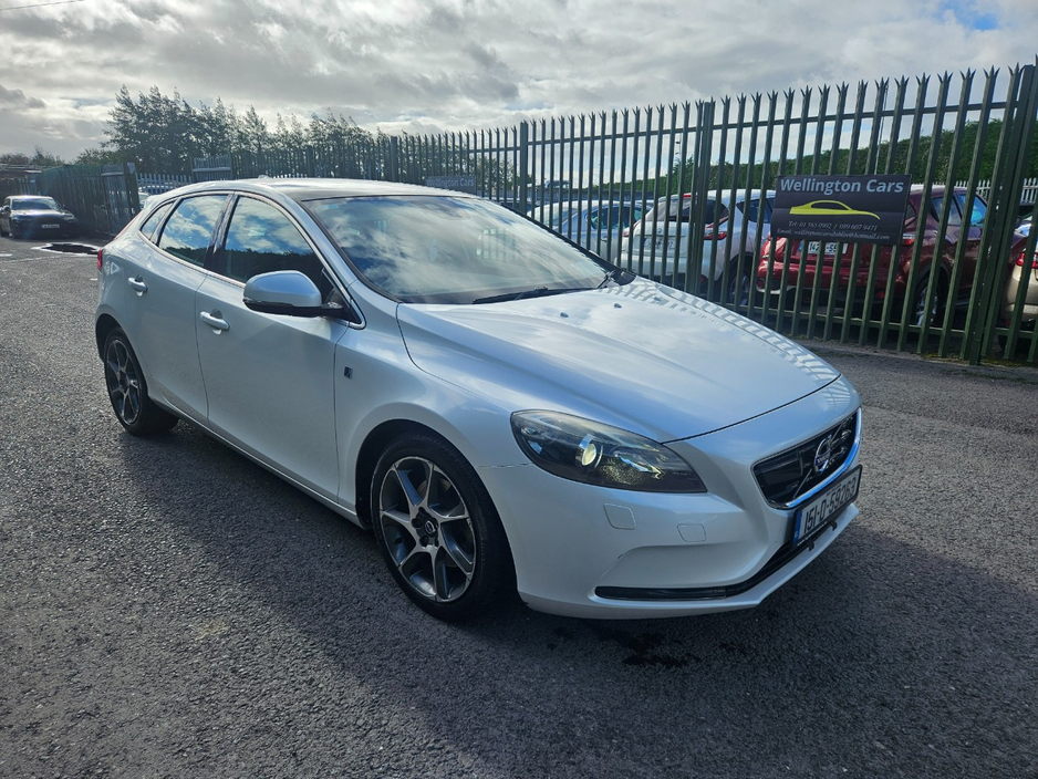 2015 Volvo V40 1.6L Petrol For Sale Images