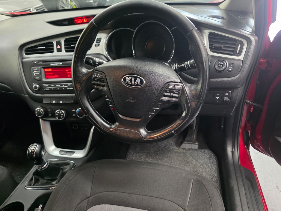 2015 Kia Ceed 1.6L Diesel For Sale Images