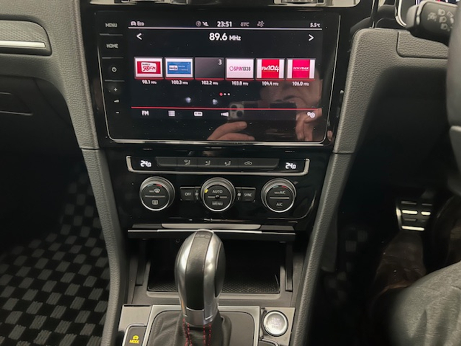 2018 Volkswagen Golf 2L Petrol For Sale Images