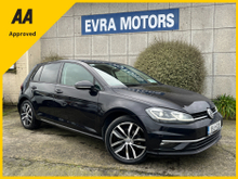 Volkswagen Golf HIGHLINE AUTOMATIC 1.4 PETROL //REVERSE CAMERA//ADAPTIVE CRUISE CONTROL//KEYLESS ENTRY//BLIND SPOT WARNING//
