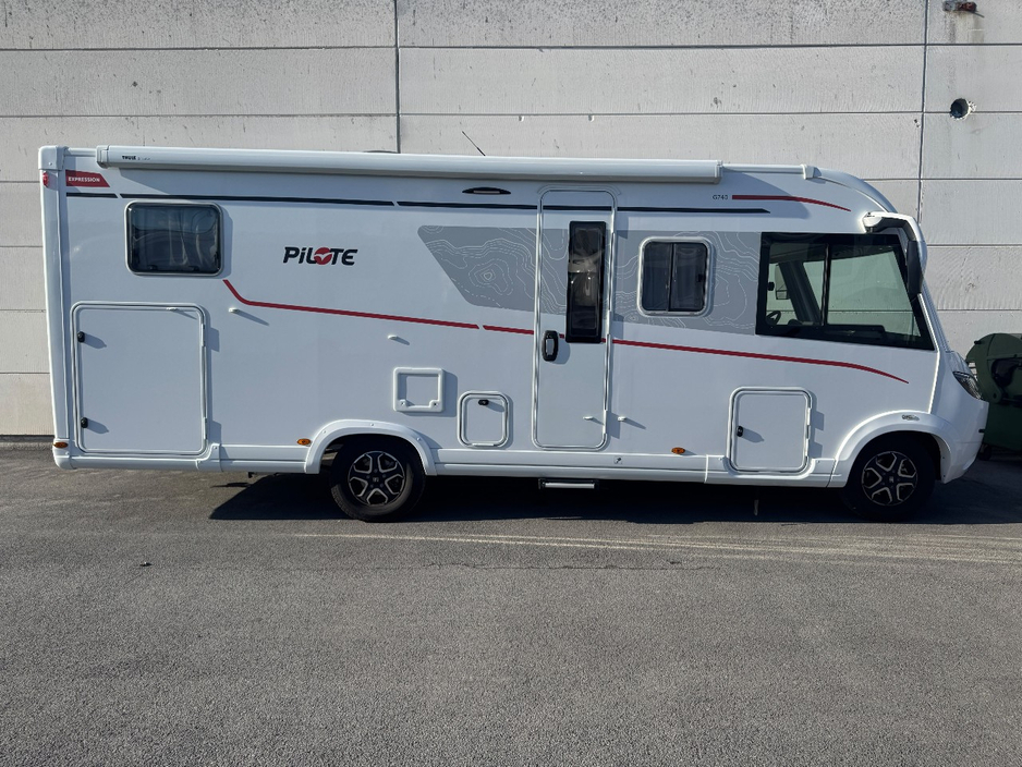 2026 Pilote Expression 2.3L Diesel For Sale Images
