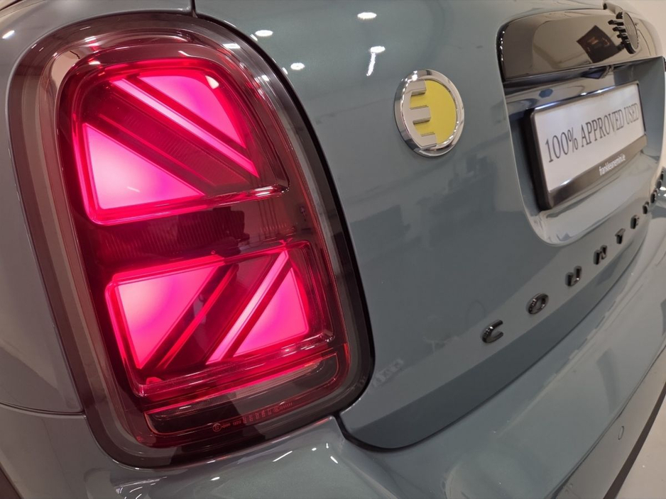 2023 MINI Countryman 1.5L Petrol Plug-in Hybrid For Sale Images