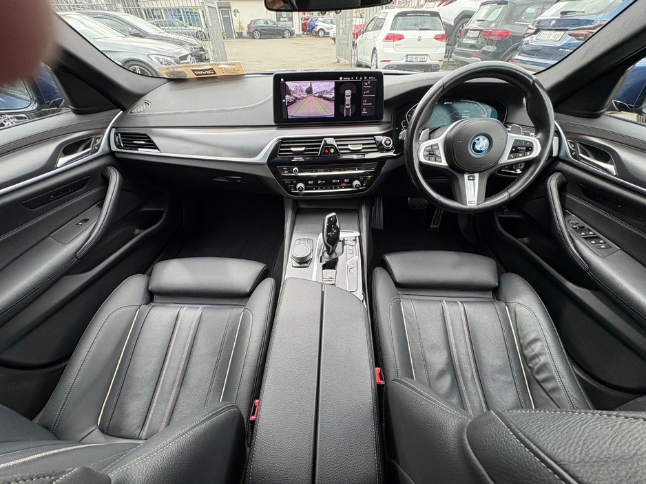 2022 BMW 5 Series 2L Petrol Plug-in Hybrid For Sale Images