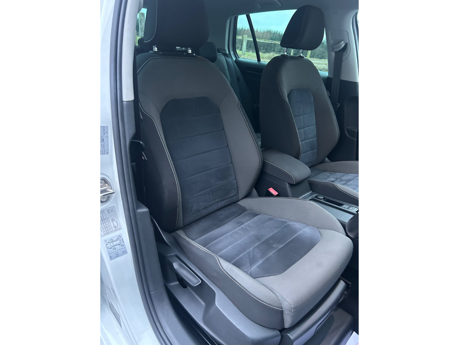 2017 Volkswagen Golf 1.4L Petrol For Sale Images