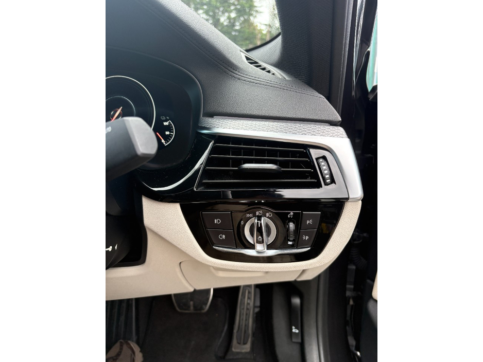 2018 BMW 5 Series 2L Hybrid For Sale Images