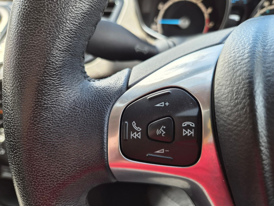 2015 Ford Fiesta 1.2L Petrol For Sale Images