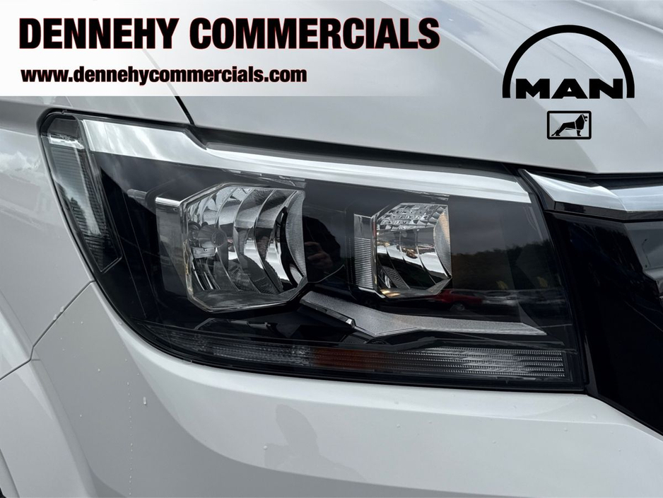 2025 MAN TGE 2.0L Diesel For Sale Images