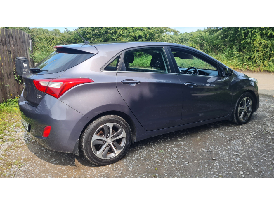 2016 Hyundai i30 1.6L Diesel For Sale Images