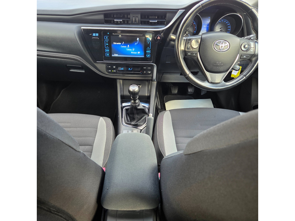 2016 Toyota Auris 1.2L Petrol For Sale Images