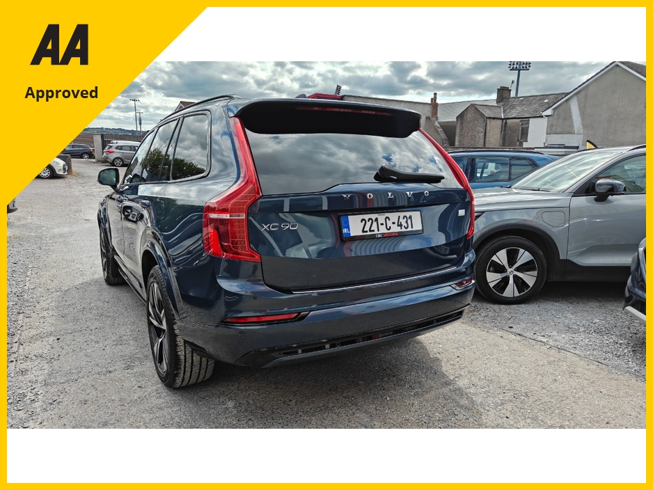 2022 Volvo XC90 2L Petrol Plug-in Hybrid For Sale Images