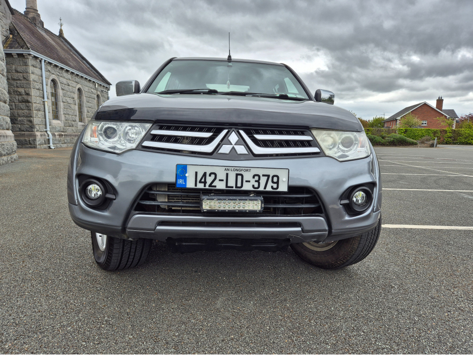 2014 Mitsubishi L200 2.5L Diesel For Sale Images