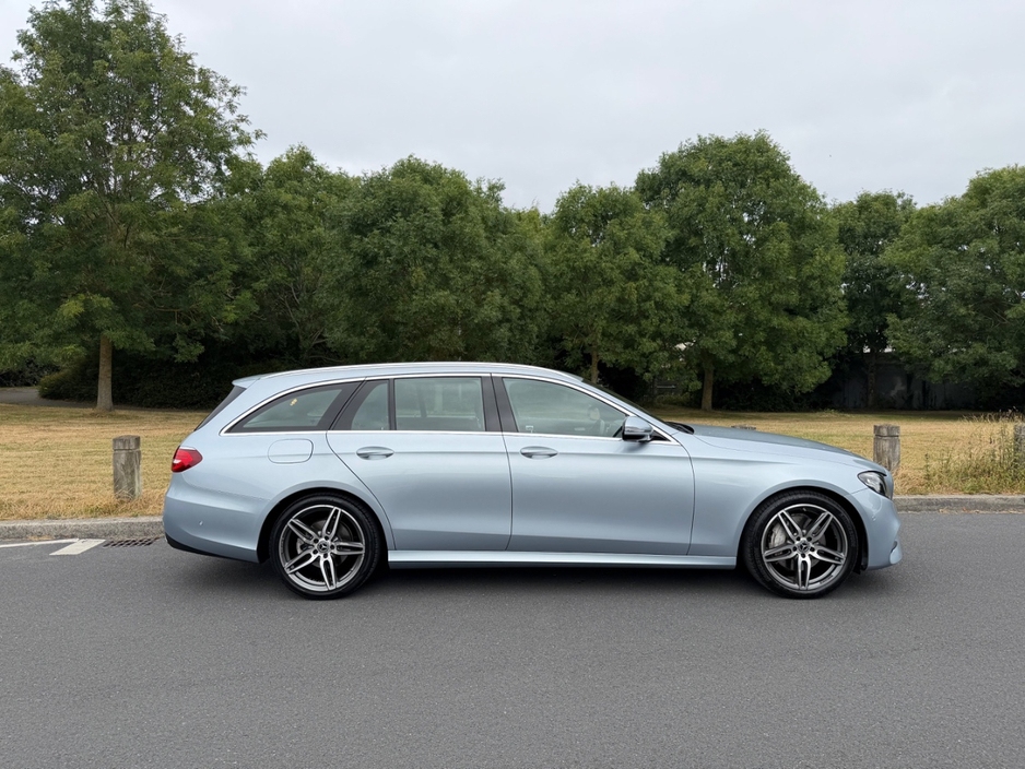 Mercedes-Benz E Class E220 D AMG LINE 5DR AUTO CDI