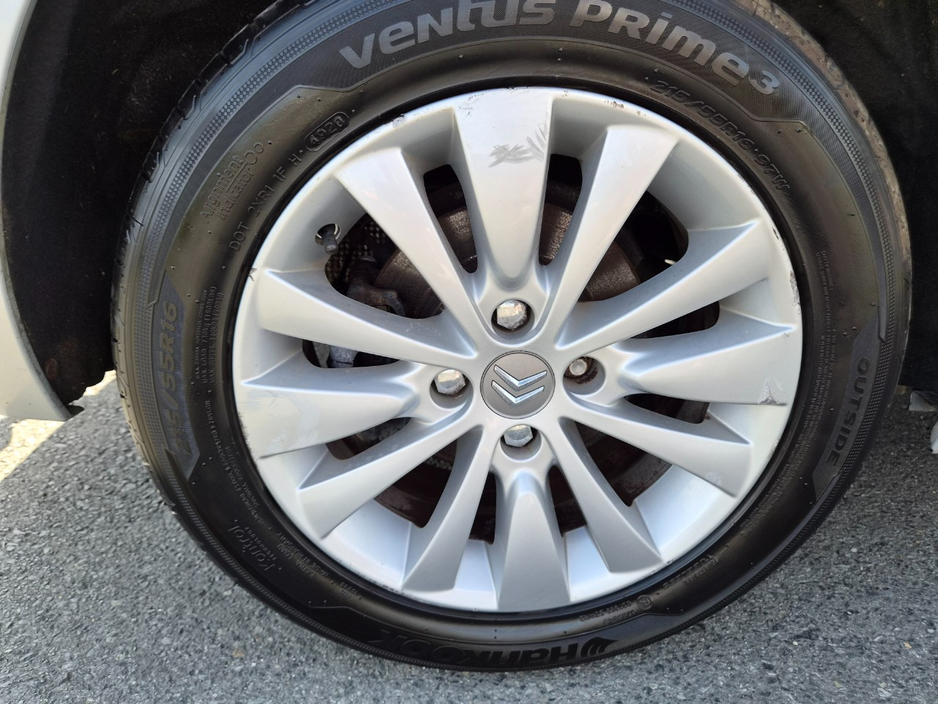 Citroen Grand C4 Picasso (3 Months warranty) 7 1.6 HDI DYNAMIQUE Manual — thumbnail 26