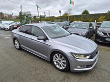 Volkswagen Passat Highline DSG Carbon...