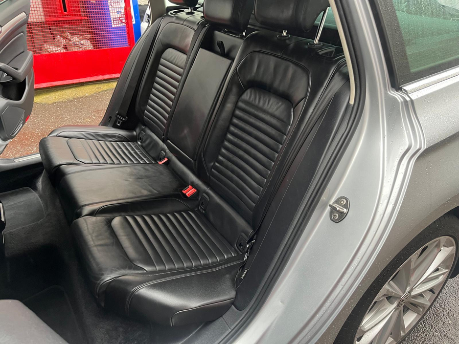 2016 Volkswagen Passat 2L Diesel For Sale Images