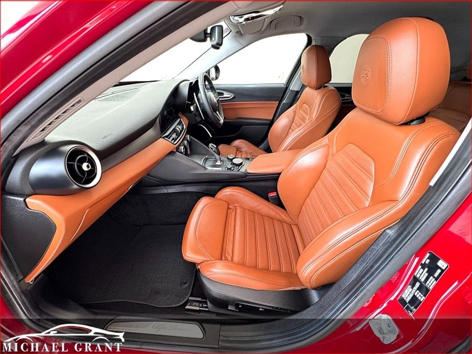 2019 Alfa Romeo Giulia 2.0L Petrol For Sale Images