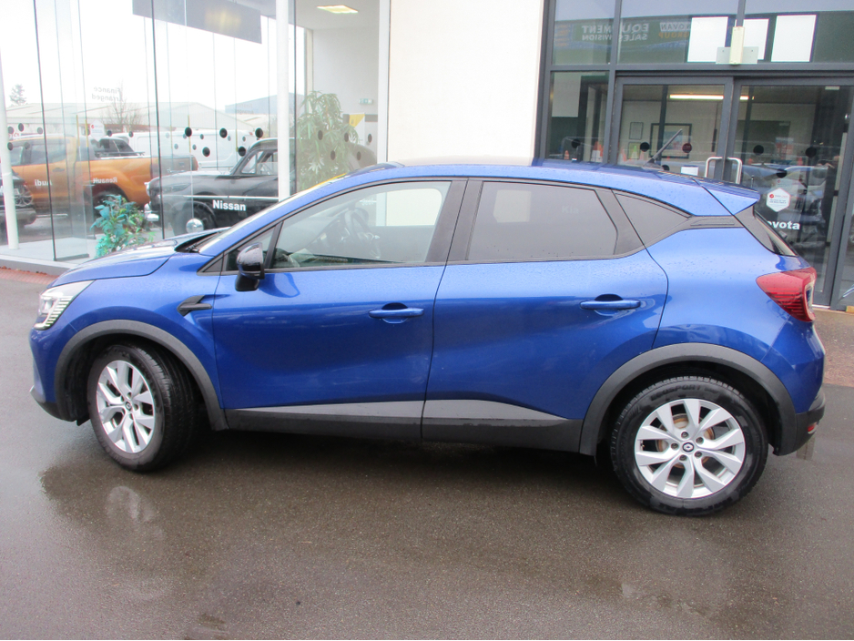 2022 Renault Captur 1L Petrol For Sale Images