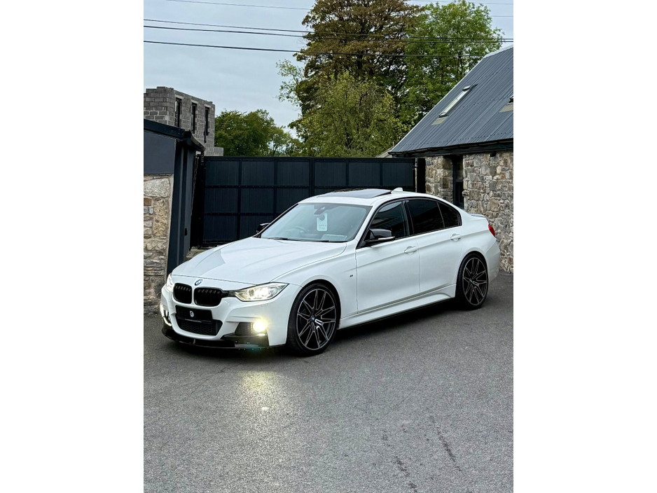 2014 BMW 3 Series 2L Petrol For Sale Images