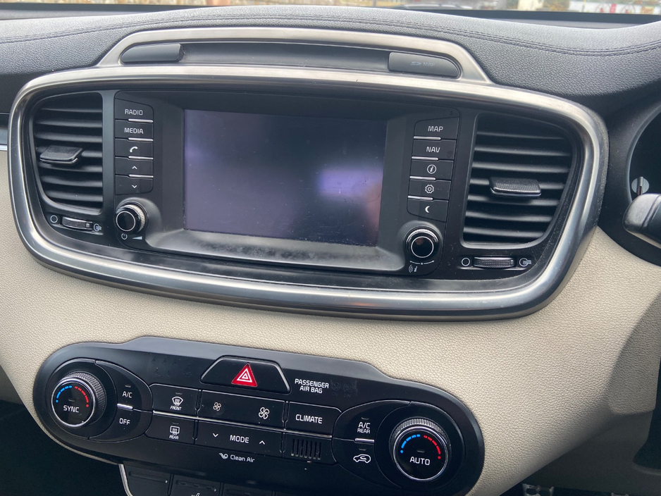2017 Kia Sorento 2.2L Diesel For Sale Images
