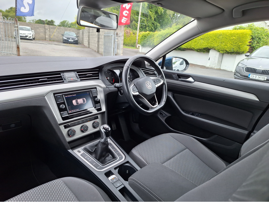 2021 Volkswagen Passat 2.0L Diesel For Sale Images