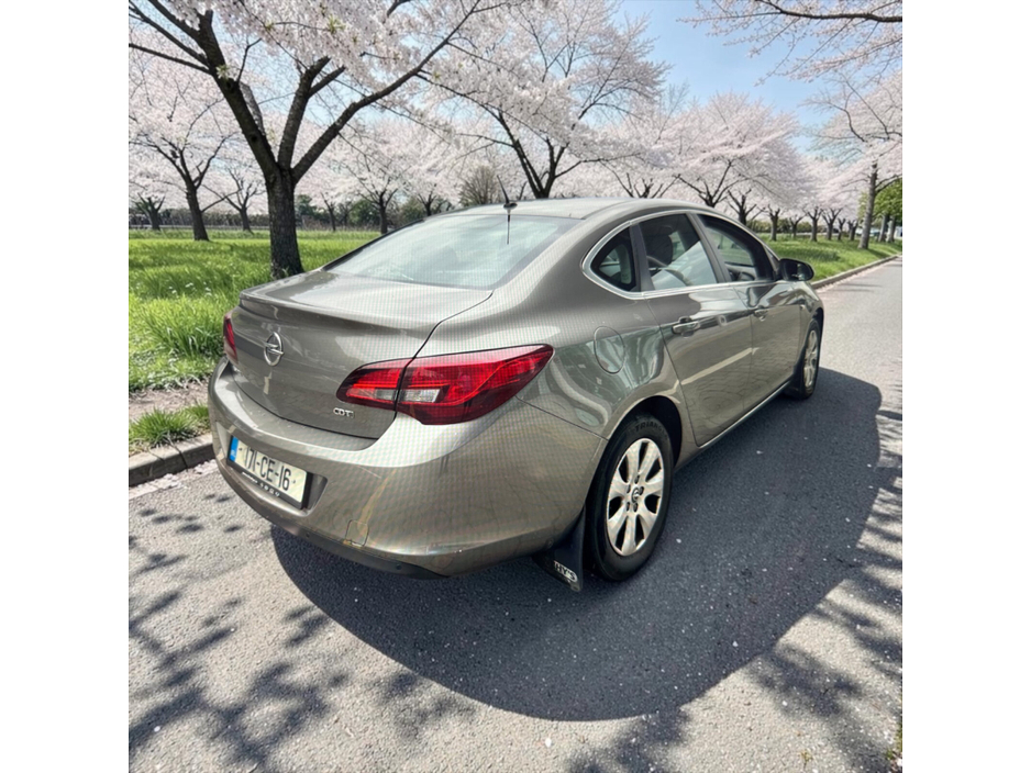 2017 Opel Astra 1.6L Diesel For Sale Images