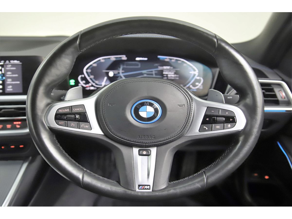 BMW 3 Series 330E M SPORT PHEV *360 PAN CAM*LOW TAX* — thumbnail 17
