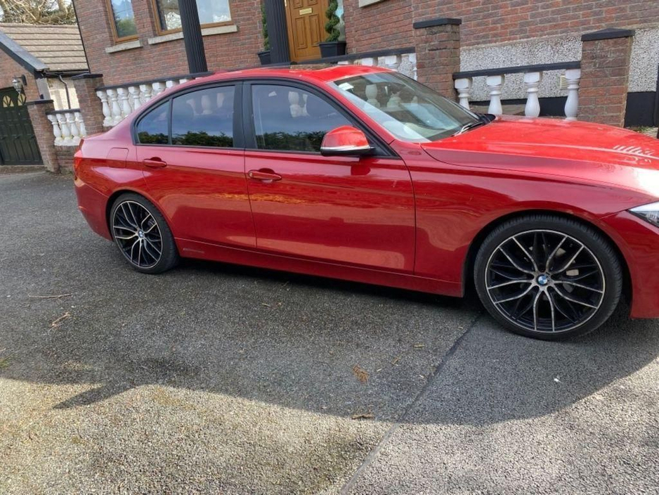 BMW 3 Series 2.0 Efficientdynamics 320D EfficientDynamics Saloon Diesel Automatic RWD (163bhp)