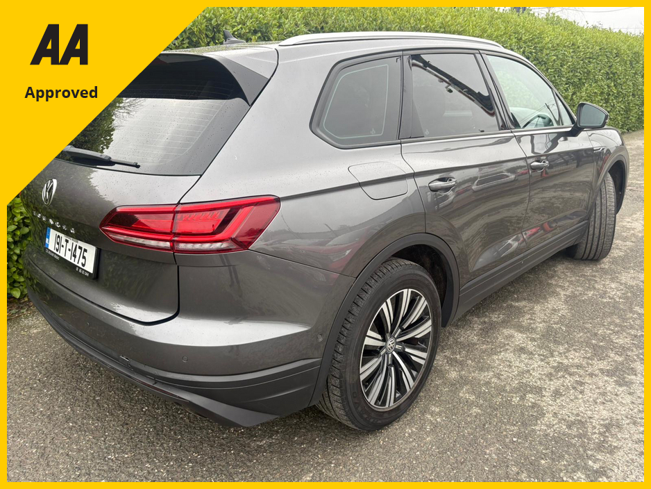 2019 Volkswagen Touareg 3L Diesel For Sale Images