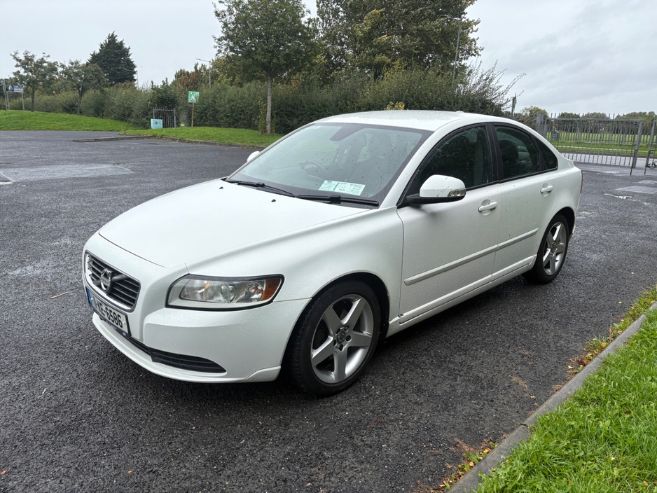 2011 Volvo S40 1.6L Diesel For Sale Images