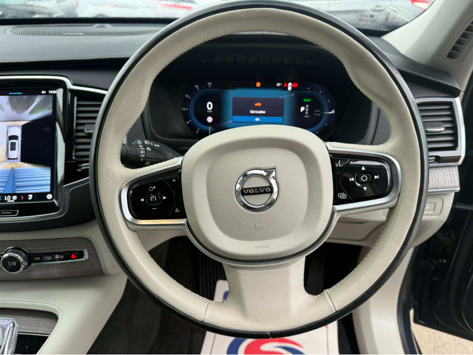 2023 Volvo XC90 2L Petrol Plug-in Hybrid For Sale Images