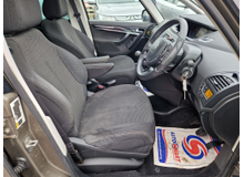 2013 Citroen Grand C4 Picasso 1.6L Diesel For Sale Images