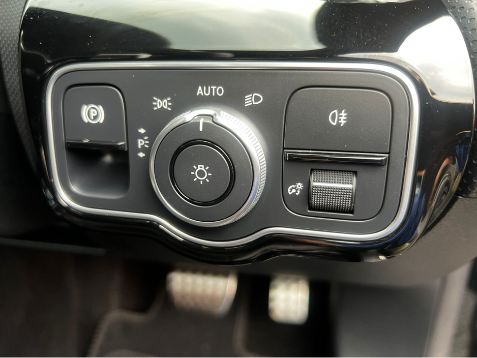 2024 Mercedes-Benz CLA Class 1.3L Petrol Plug-in Hybrid For Sale Images