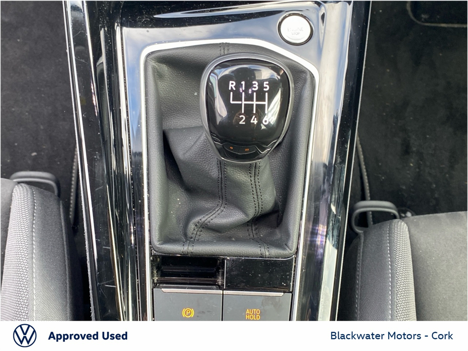 Volkswagen Golf 2.0TDI 115BHP STYLE — thumbnail 22