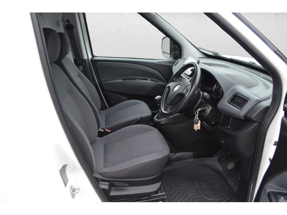 2023 Fiat Doblo 1.6L Diesel For Sale Images