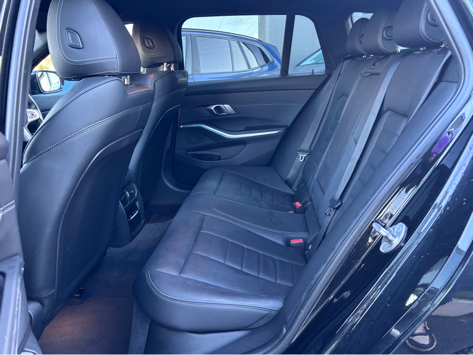 2021 BMW 3 Series 2L Petrol Plug-in Hybrid For Sale Images