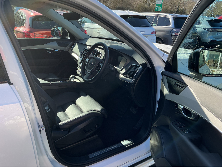 2024 Volvo XC90 2L Petrol Plug-in Hybrid For Sale Images