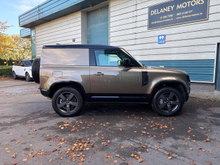2025 Land Rover Defender 3L Diesel For Sale Images