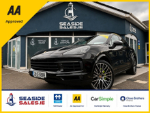 2023 Porsche Cayenne 3L Petrol Plug-in Hybrid For Sale Images
