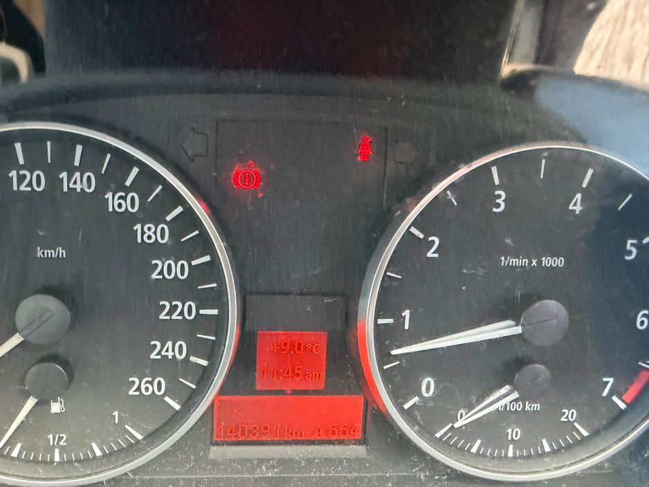 2006 BMW 3 Series 2L Petrol For Sale Images